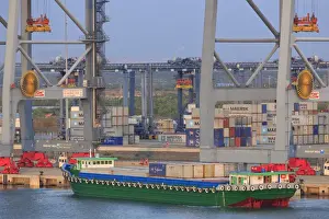Ports Prints: Container ship in Phu My Port, Ho Chi Minh City (Saigon)