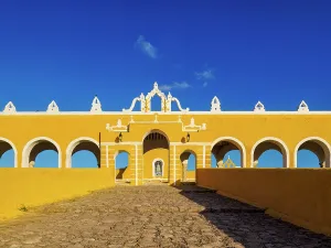 Aesthetics Prints: Convent of San Antonio de Padua, Izamal, Yucatan State, Mexico