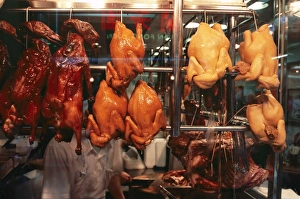 Duck Prints: Cooked Peking duck displayed in restaurant window, Hong Kong, China, Asia