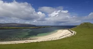 Images Dated 3rd May 2009: Coral Beach at An Dorneil, Loch Dunvegan, Isle of Skye, Inner Hebrides, Scotland, United Kingdom