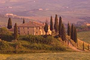 Val Dorcia Prints: Country house