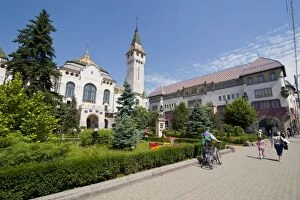County Council Buidling, Targu Mures (Neumarkt), Transylvania, Romania, Europe