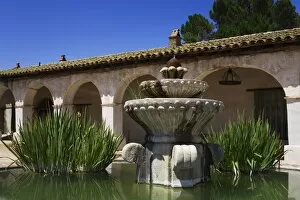 Images Dated 16th July 2009: Courtyard fountain, Mission San Miguel Arcangel, San Miguel, California
