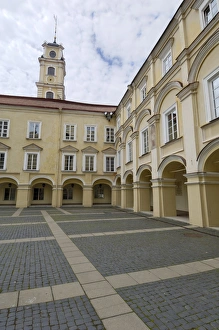 Lithuanian Prints: Courtyard in the university