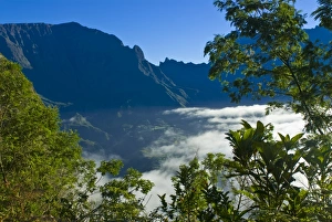 Images Dated 30th July 2007: The crater of Cilaos, La Reunion, Indian Ocean, Africa