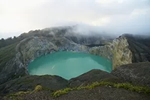 Crater of Kelimutu Volcano, 1640m, Flores Island, Indonesia, Southeast Asia, Asia