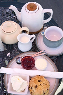 Scarborough Prints: Cream tea at the Castle by the Sea Tearoom