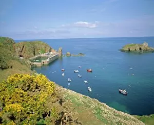 Channel Islands Collection: Creux Harbour, Sark, Channel Islands, UK