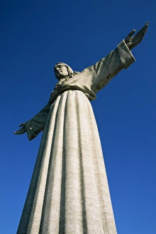 Cristo Rei (standing Christ) statue