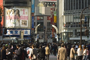 Shibuya Prints: Crowds of people