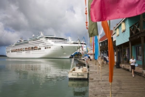 Cruising Prints: Cruise ships, Heritage Quay, St