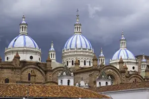 Cuenca Prints: Cuenca cathedral, Cuenca, UNESCO World Heritage Site, Ecuador, South America