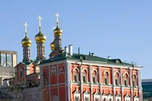 Cupolas of Poteshny Palace, The Kemlin, Moscow, Russia, Europe