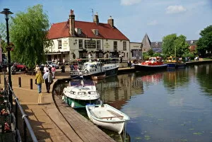 Images Dated 25th February 2008: Cutter Inn, River Ouse, Ely, Cambridgeshire, England, United Kingdom, Europe
