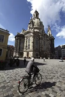 Images Dated 8th June 2009: Cyclist, Frauenkirche (Church of Our Lady), Dresden, Saxony, Germany, Europe