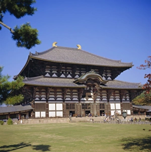 Nara Prints: Daibutsu-den Hall of the Great Buddha