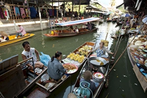 Floating Markets Prints: Damnoen Saduak Floating Market, Bangkok, Thailand, Southeast Asia, Asia