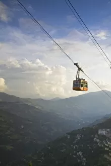 Images Dated 6th October 2008: Damovar Ropeway, Gangtok, Sikkim, India, Asia