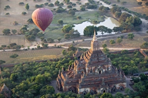 Dawn over ancient temples from hot air balloon, Bagan (Pagan), Central Myanmar, Myanmar (Burma), Asia