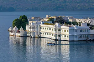 Udaipur Prints: Dawn at the Lake Palace, Lake Pichola, Udaipur, Rajasthan, India, South Asia, Asia