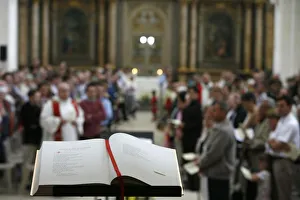 Images Dated 28th February 2000: Deacon ordination in Pontigny abbey church, Pontigny, Yonne, France, Europe