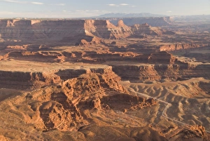 Images Dated 23rd October 2009: Dead Horse Point Overlook in the early morning, Dead Horse Point State Park