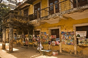 Portal Prints: Decaying house in Panaji formerly known as Panjim