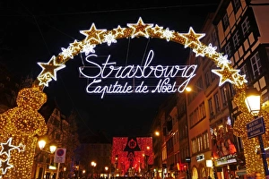 Street Light Prints: Decoration at Christmas time, Strasbourg, Alsace, France, Europe