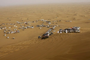 Images Dated 22nd February 2008: Desert safari, Dubai, United Arab Emirates, Middle East