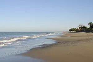 Deserted beach, Sine Saloum Delta, Senegal, West Africa, Africa