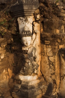 In Dein Prints: Detail, Shwe Inn Thein stupas, Indein, Myanmar (Burma), Asia