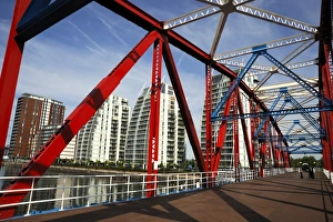 Images Dated 8th June 2008: Detroit Bridge, Salford Quays, Manchester, England, United Kingdom, Europe