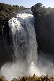 Images Dated 13th August 2010: The Devils Cataract, Victoria Falls, UNESCO World Heritage Site, Zimbabwe, Africa