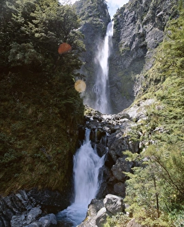 Water Fall Prints: Devils Punchbowl Falls