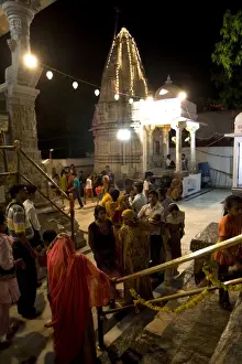 Udaipur Prints: Devotees and families celebrate Diwali at Jagdish temple in Udaipur, Rajasthan
