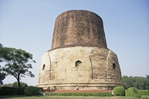 Sarnath Prints: Dharmekh stupa