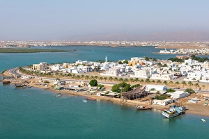 Artisans Prints: Dhows shipyard, Sur Township, port-city