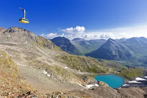Engadine Prints: Diavolezza cableway transit above Diavolezza Lake, Bernina Pass, Engadine, Graubunden