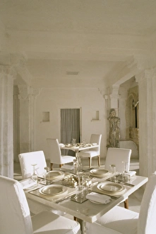 Devi Garh Prints: Dining room