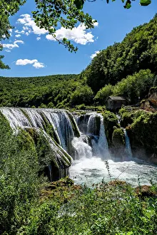 Flowing Prints: Discover Strbacki buk waterfall in Una National Park