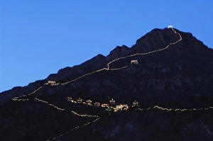 Images Dated 30th January 2008: A display of night time illuminations and copy of the Great Wall of China at Longqing Gorge Ice