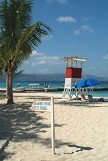 Parasol Prints: Doctors Cave Beach, Montego Bay, Jamaica, West Indies, Caribbean, Central America