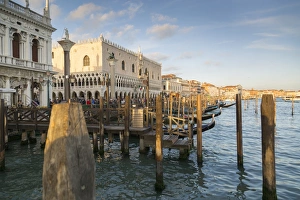 Grand Canal Prints: Doges Palace and Grand Canal, Venice, UNESCO World Heritage Site, Veneto, Italy, Europe
