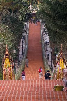 Images Dated 28th February 2007: Doi Suthep Steps, Chiang Mai, Chiang Mai Province, Thailand, Southeast Asia, Asia