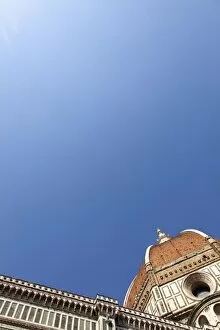 Images Dated 26th August 2011: The Dome of Santa Maria del Fiore and blue sky, Florence, UNESCO World Heritage Site, Tuscany