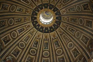 Images Dated 5th April 2007: Dome of St. Peters Basilica, Rome, Lazio, Italy, Europe