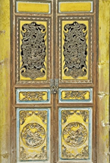 Lock Prints: Door, Gedan Song Zanling Temple, Shangri-La (Zhongdian), Yunnan Province, China, Asia