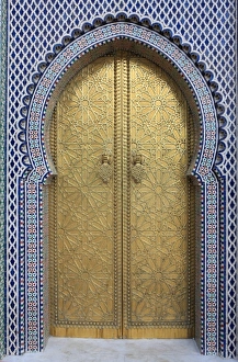 Images Dated 5th January 2009: Door, Royal Palace Gates, Fez, Morocco, North Africa, Africa