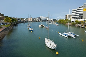 Queens Land Prints: Downtown Townsville, Queensland, Australia, Pacific