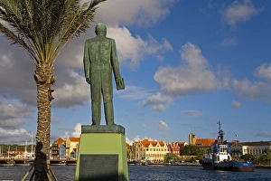 Willemstad Prints: Dr. Efrain Jonckheer statue
